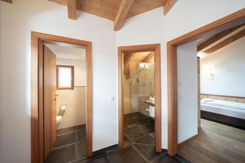 Ansitz Velseck-Residence Hotel 5