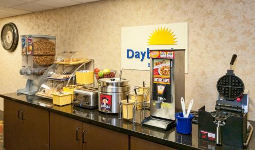 Days Inn by Wyndham Duluth Lakewalk