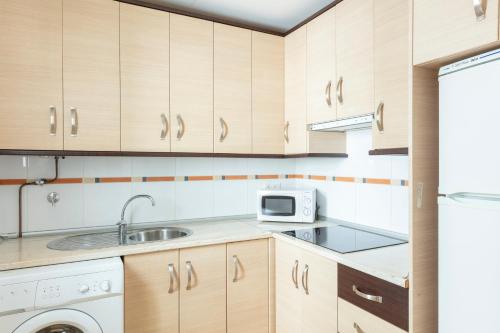 Kitchen, Apartamentos Martalia Namar 91 in Ronda