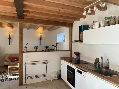 Large cottage in St Privat des Prés (Large cottage in St Privat des Pres) in Festalemps
