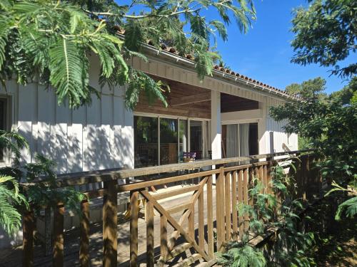 Chalet Mimosa