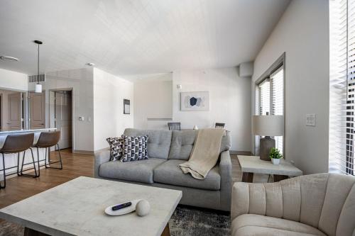 Landing Stylish 1BD Gym Clubhouse - Fortville, IN