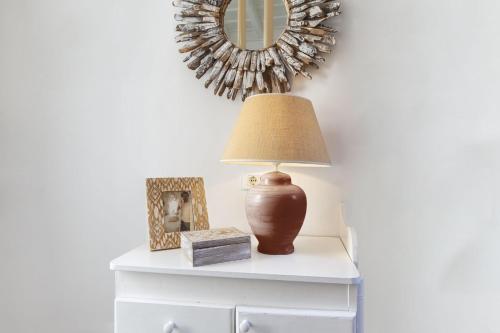 Charming Colosseo Apartment - image 11