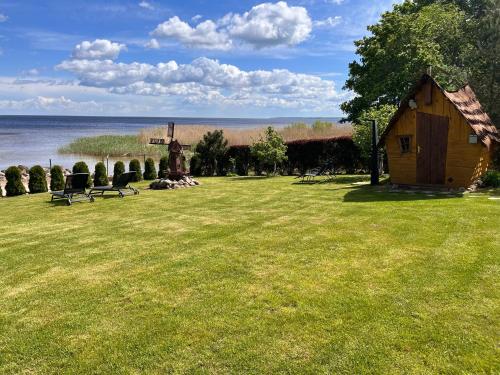 Anna Beach Holiday Home in Raja