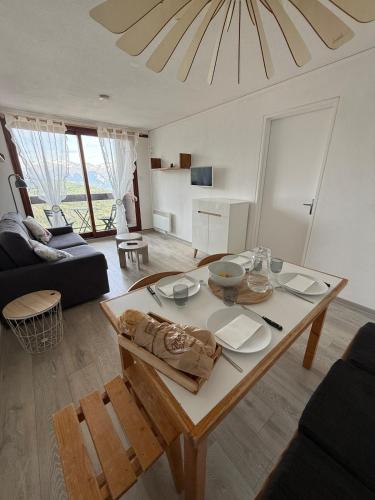 Pegase phenix studio cabine et balcon vue montagne