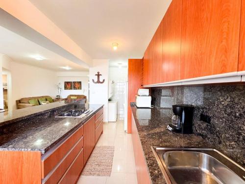 Spacious & Convenient, Comfortable Apartment In La Campina, CCS in La Florida