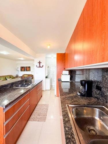 Spacious & Convenient, Comfortable Apartment In La Campina, CCS in La Florida