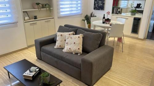 Comfort Luxury Location Beautiful Apartment in Castellana