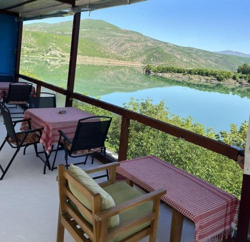 SuperPanorama GuestHouse in Rubik