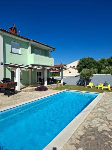 vila lokvanj – khách sạn tại Liznjan