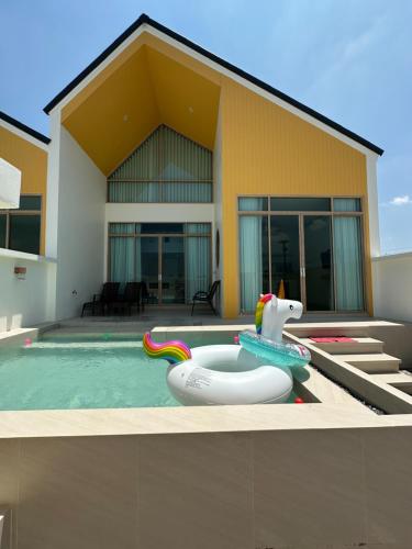 Rimna Pool Villa - Hat Yai