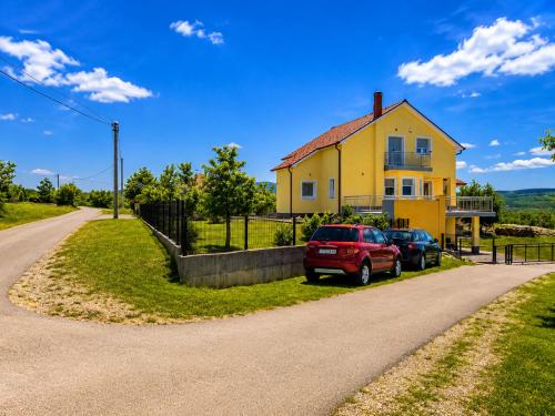 Blue Lake Luxury Accommodation - image 36