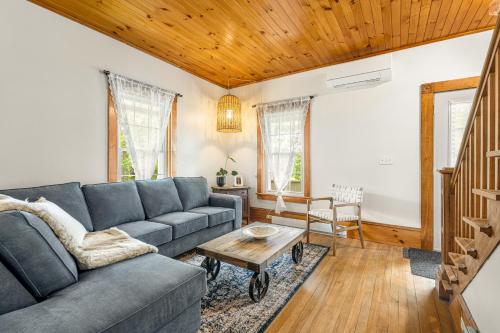 La Promenade, Heritage Home in Mansonville (QC)