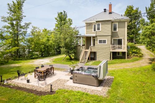 Seadmed, La Promenade, Heritage Home in Mansonville (QC)