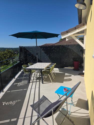 Studio Belle Vue in Clonas-sur-Vareze (Rhone-Alpes)