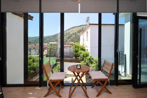 Villa Apartments Center - image 5