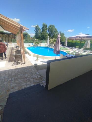 Oasis luxury apartments in Keramoti
