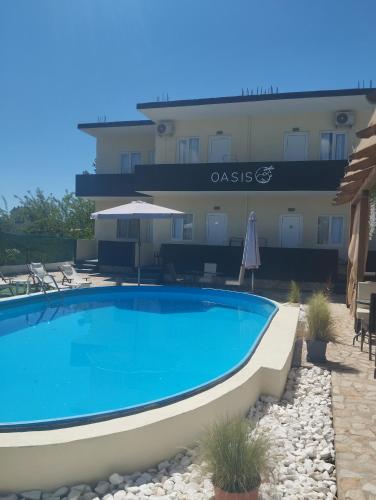 Oasis luxury apartments in Keramoti