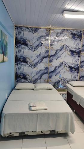 2 double beds