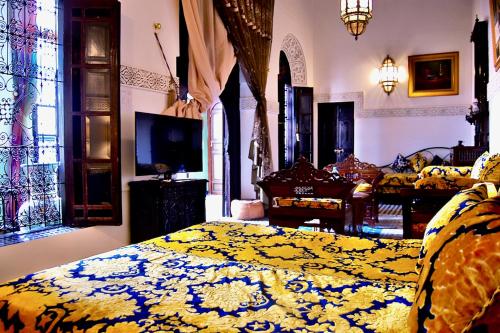 room detail thumbnail 1
