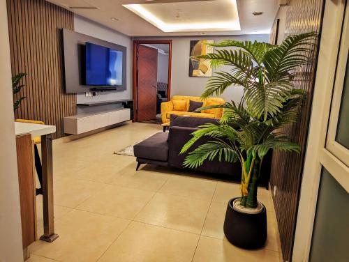 Executive Presidential One-Bed Apartment - Goldcrest Mall and Residency - Phase 4 DHA - Lahore - main image