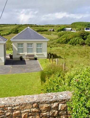 Fairy Fort View, Lahinch – khách sạn tại Ballycullaun