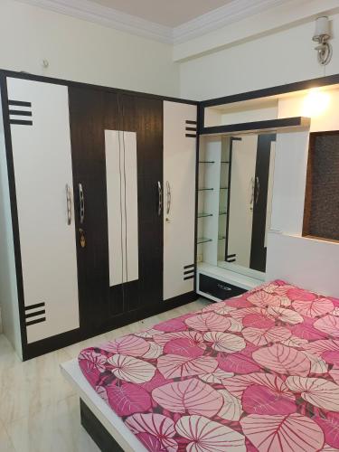 Premium Furnished Duplex Stay - image 4
