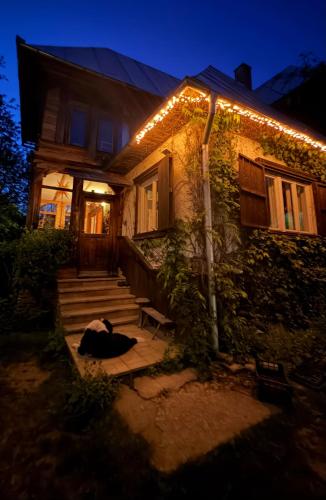 . Valea Vinului Suite