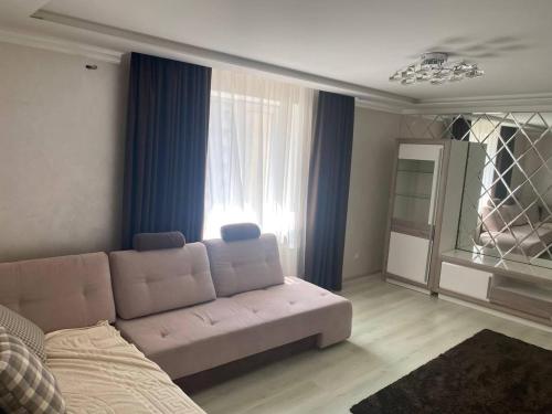 Luxury Apartment на Прокофьєва в новому будинку in Zarichnyi