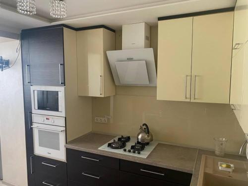 Luxury Apartment на Прокофьєва в новому будинку in Zarichnyi