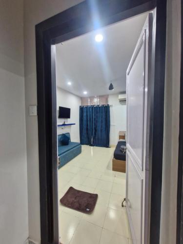 city view 1bhk room - image 4