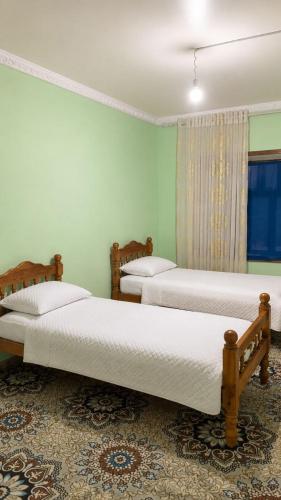 Shukrona Guesthouse in Forish