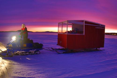 Lake Inari Mobile Cabins - Hotel - Inari