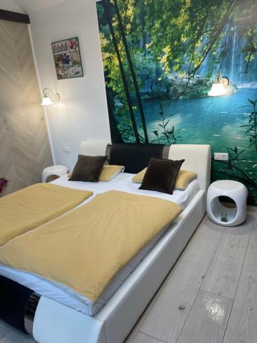 Regina Delux Apartman in Ovaros