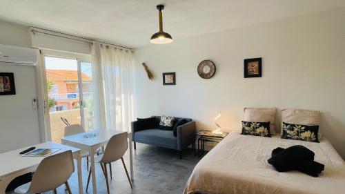 Charmant studio 100 m de la plage