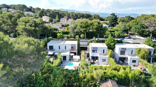 Villa avec piscine privative in Trois Moulins