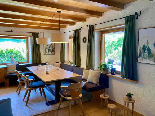 Ferienhaus Eichenseer Gallzein - Alleinlage mit Garten, Wald & Bergblick in 加爾蔡因