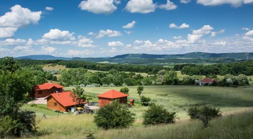  Vadmacska Vadász és Vendégház, Pension in Csákányospuszta bei Obarok