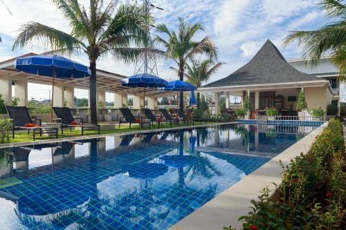 Impress Resort ภูเก็ต