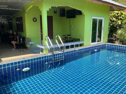 Exterior view of Khwaeng Phao Beech Poolvilla