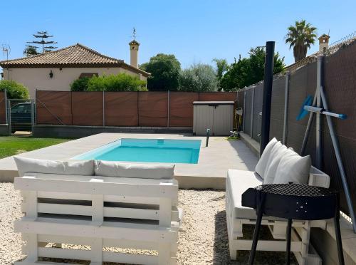 Casa Privada con Jardin Barbacoa y Piscina privada solo familias