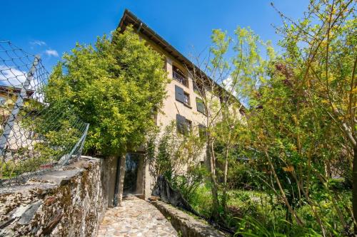 Casa Dell'antonio - Tap to explore photos