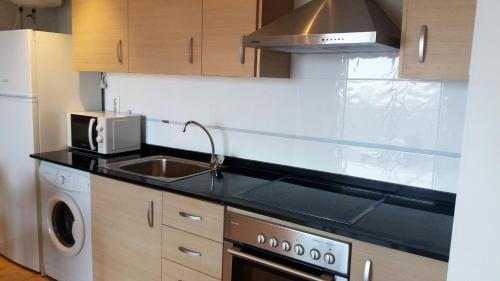 Apartamentos Acropolis 3000