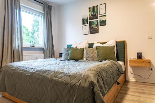 Livesto EasyStay - Krefeld City, DD Messe, WLAN, Smart TV, Free Parking - Willich