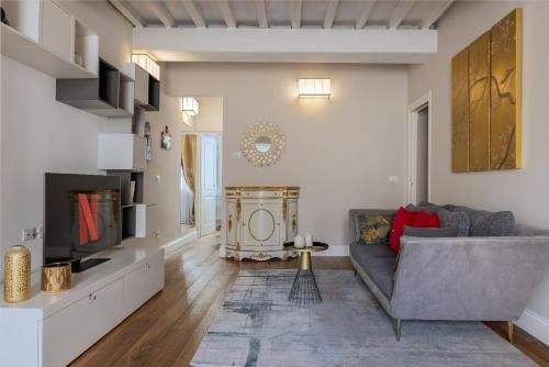 Albero Apartment by Maison Florence