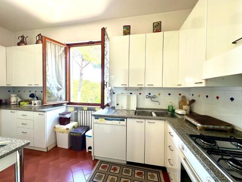 Villa dei Pini in Монтополі в Валь Д"Арно