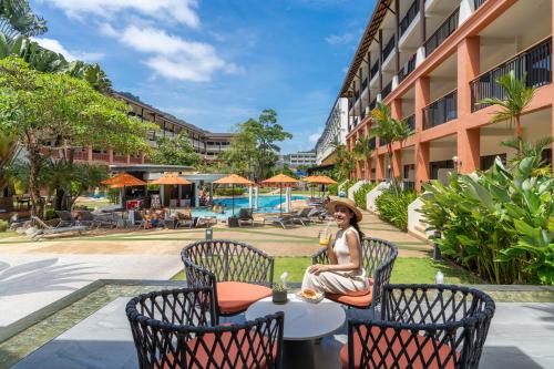 カタ シー ブリーズ リゾート (Kata Sea Breeze Resort) in カタ