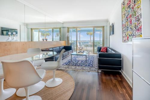 Le Riviera Prestige