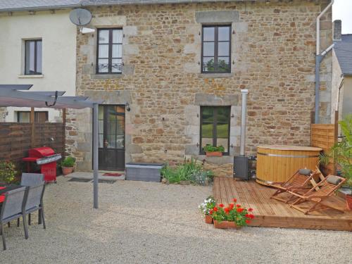 Red House Gites gîte à louer Saint-Juvat