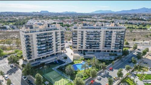 Apartamento PAU 5 Piscina, Gym y Parque